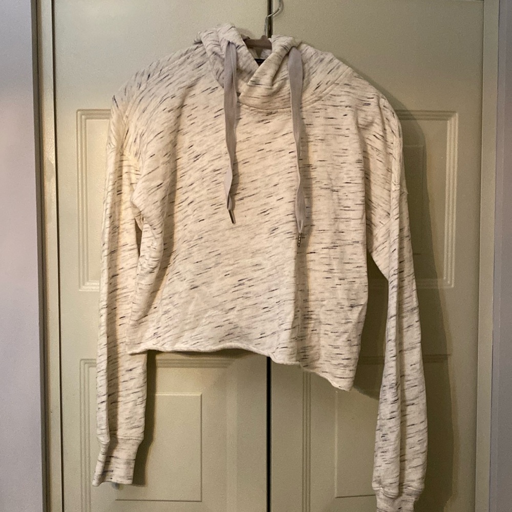 Abercrombie & Fitch Cream and Gray Marbled Cropped Hoodie
